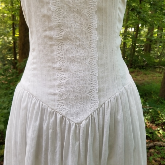 SOLD - Picture 4 of 14